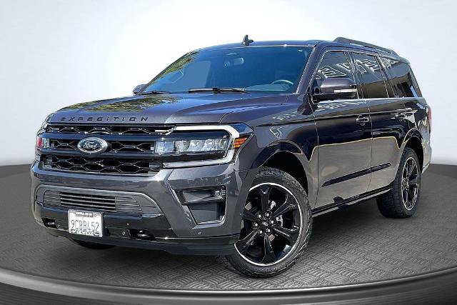 Certified 2022 Ford Expedition Limited AWD/4WD image 1