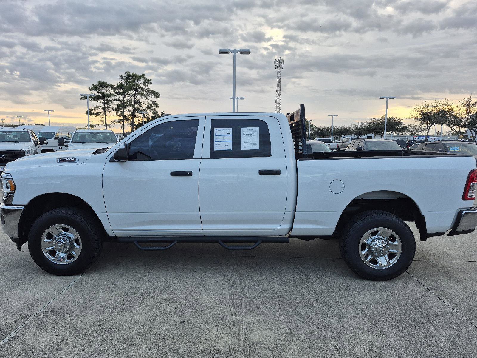 Used 2022 RAM 2500 Tradesman image 2