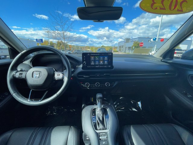 Used 2024 Honda HR-V EX-L image 16