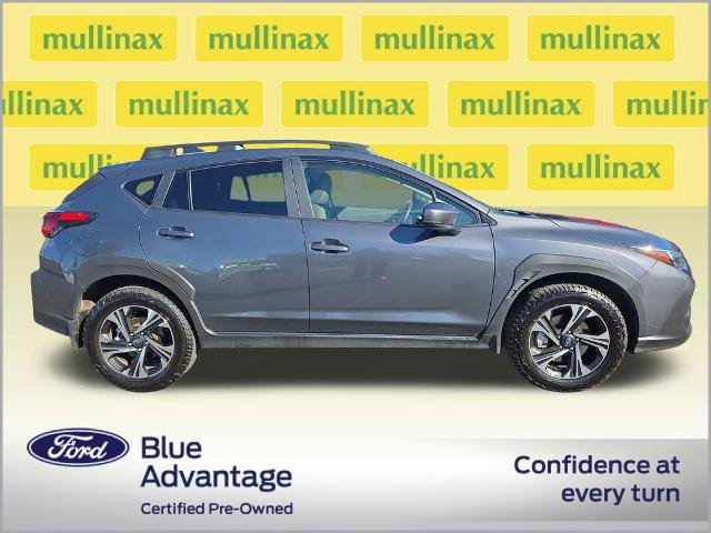 Used 2024 Subaru Crosstrek 2.0i Premium AWD/4WD image 2