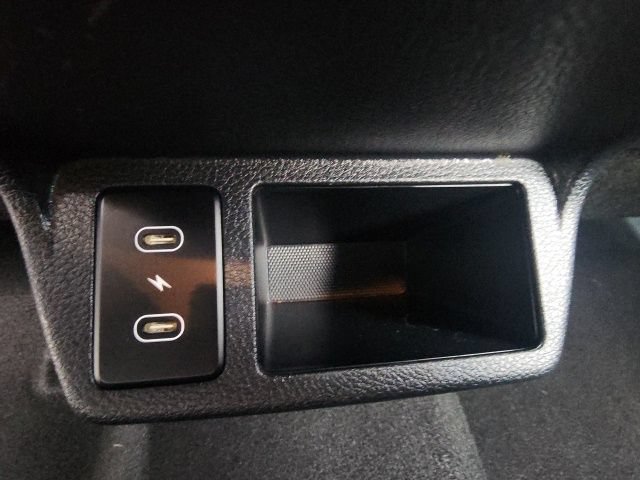 Used 2024 Kia Seltos LX AWD/4WD image 32