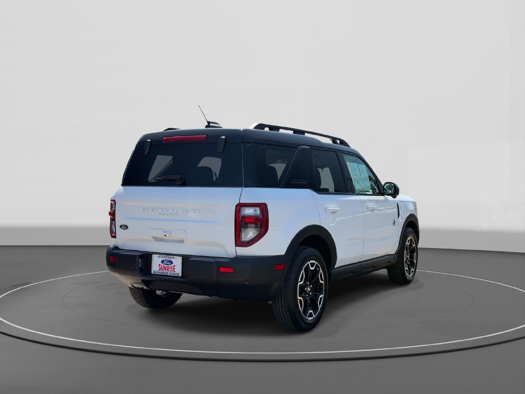 Certified 2025 Ford Bronco Sport Outer Banks w/ Outer Banks Tech Package+ AWD/4WD image 5