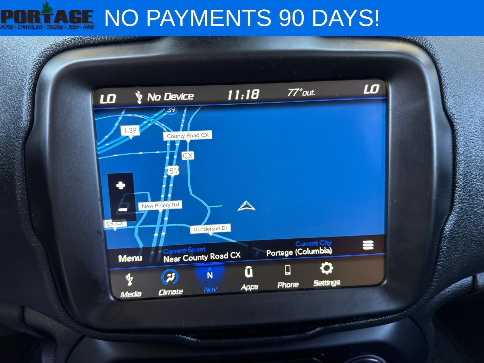 Used 2023 Jeep Renegade Latitude AWD/4WD image 17