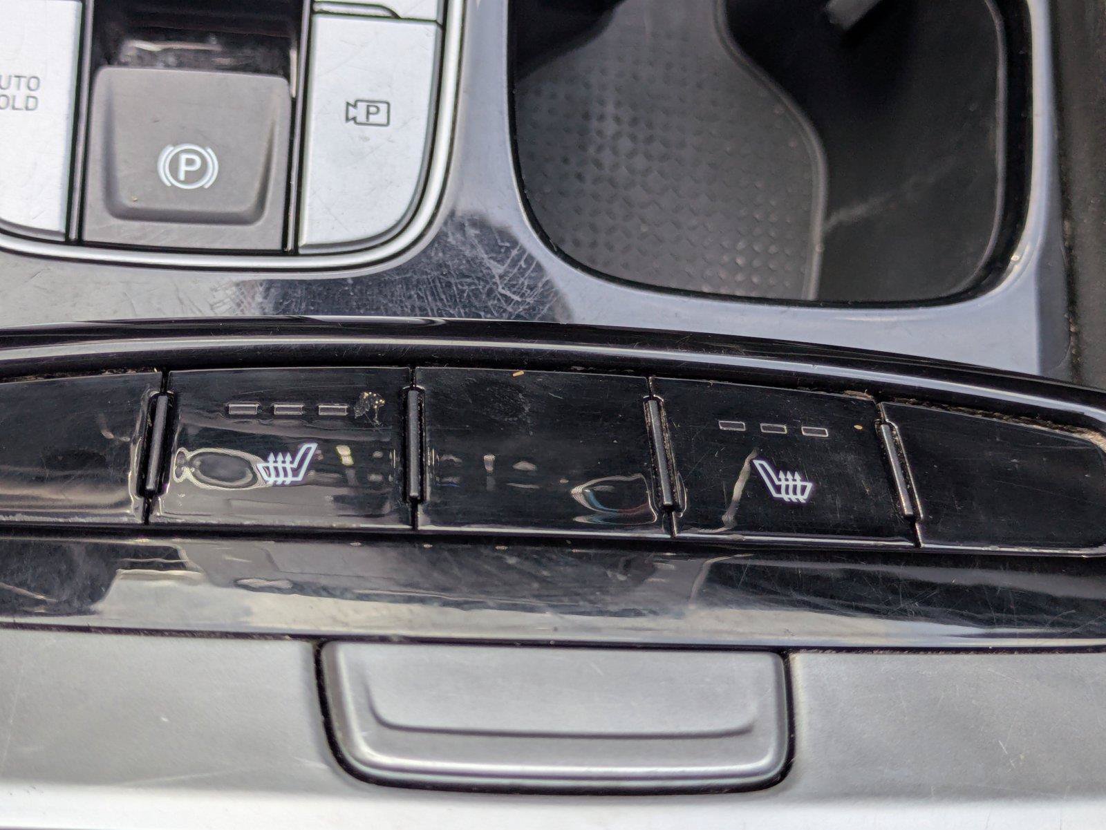 Used 2023 Hyundai Santa Cruz SEL FWD image 23