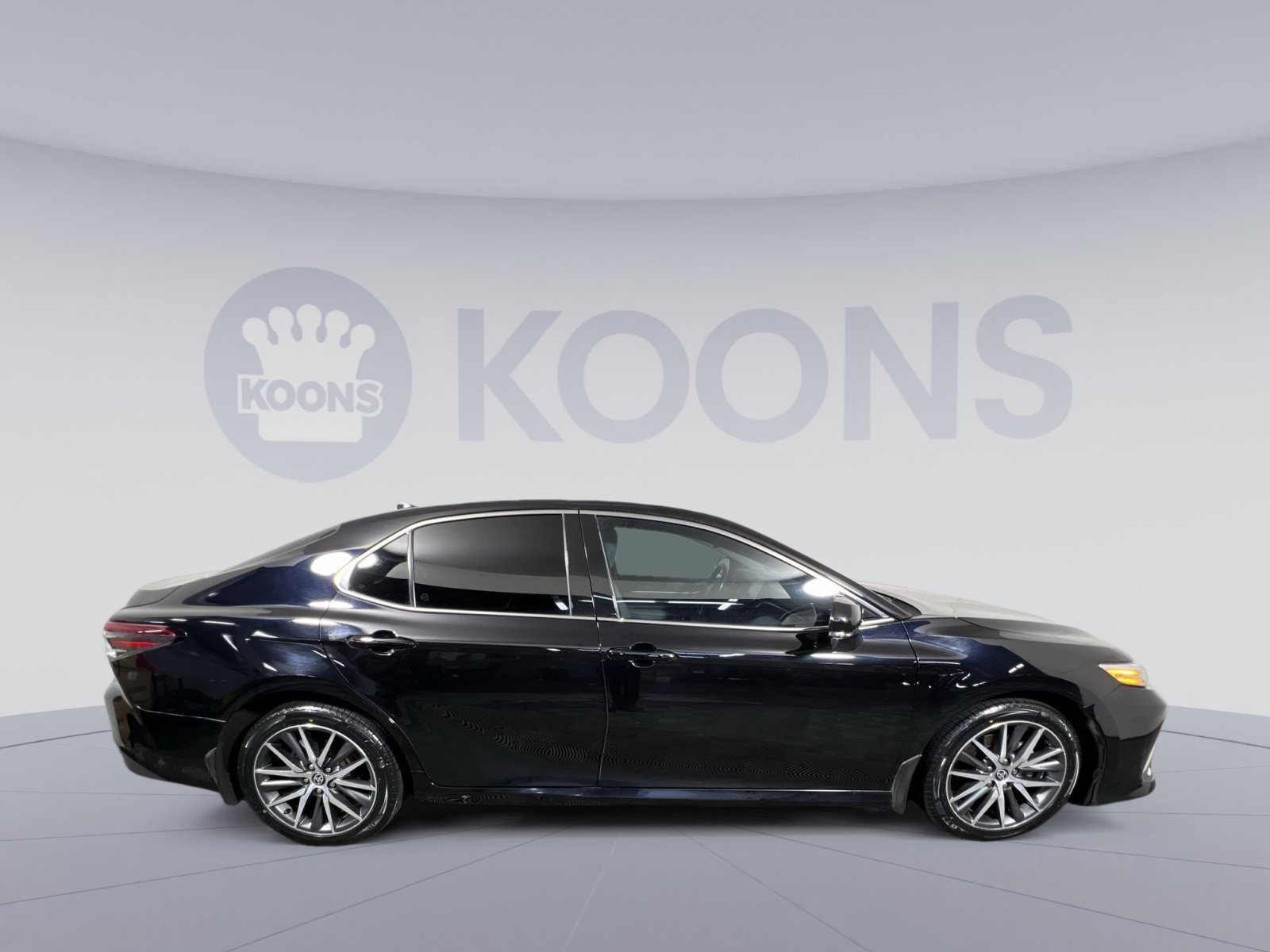 Used 2023 Toyota Camry XLE w/ Cold Weather Package AWD/4WD image 12