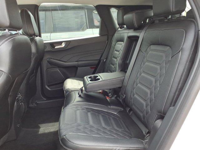 Certified 2023 Ford Escape Platinum w/ Premium Technology Package AWD/4WD image 7