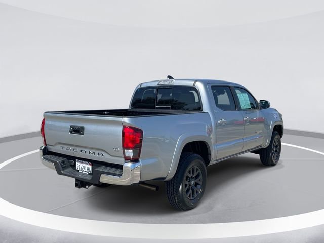 Used 2023 Toyota Tacoma SR5 RWD image 5