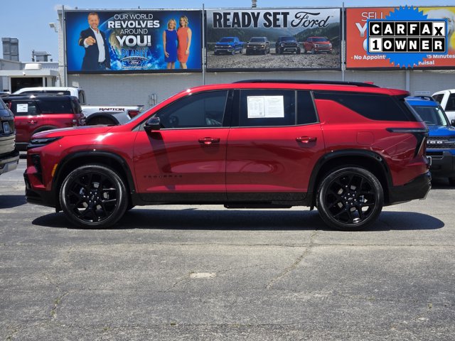 Used 2025 Chevrolet Traverse RS AWD/4WD image 4