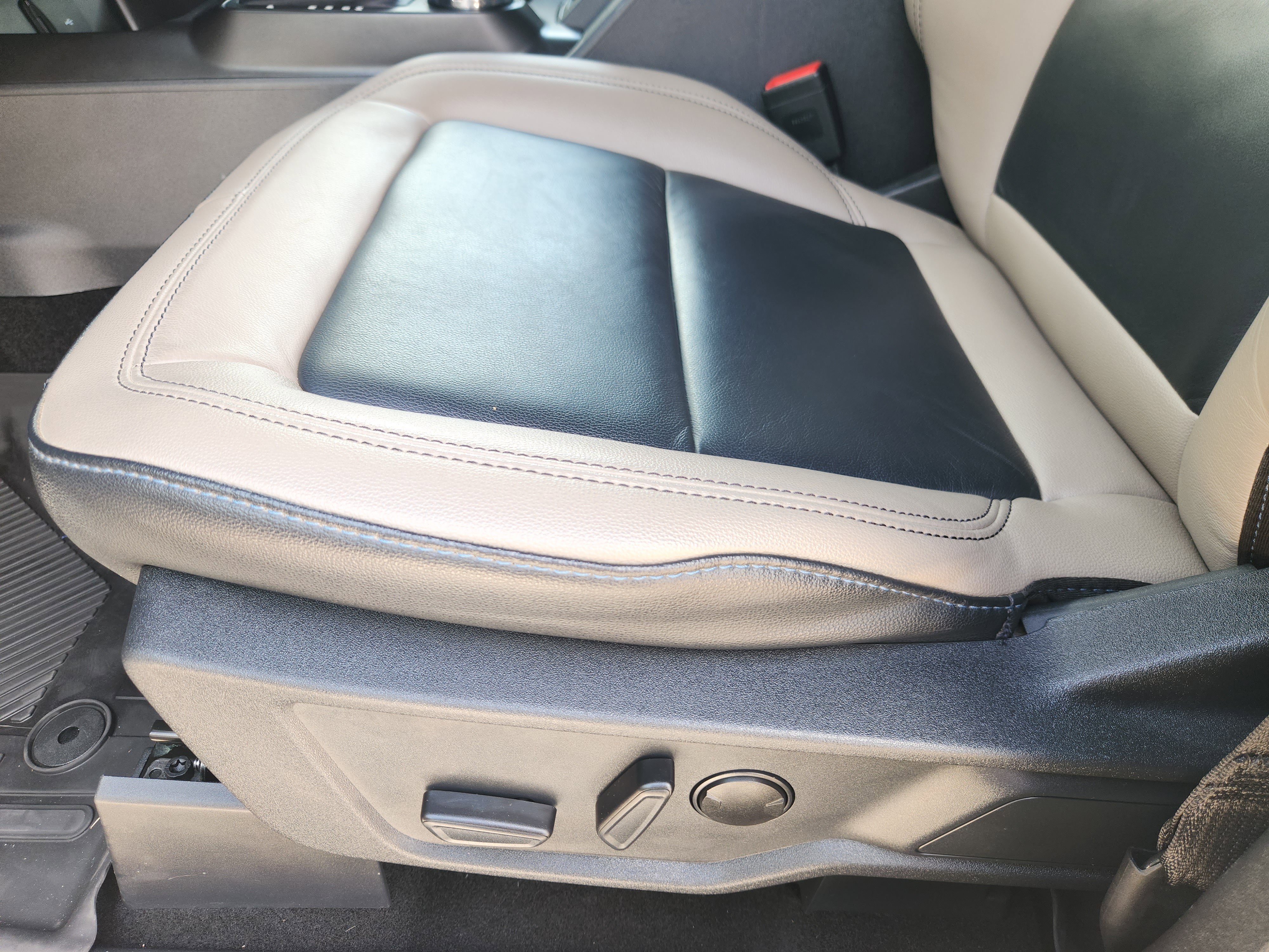 Certified 2023 Ford Bronco Wildtrak AWD/4WD image 19