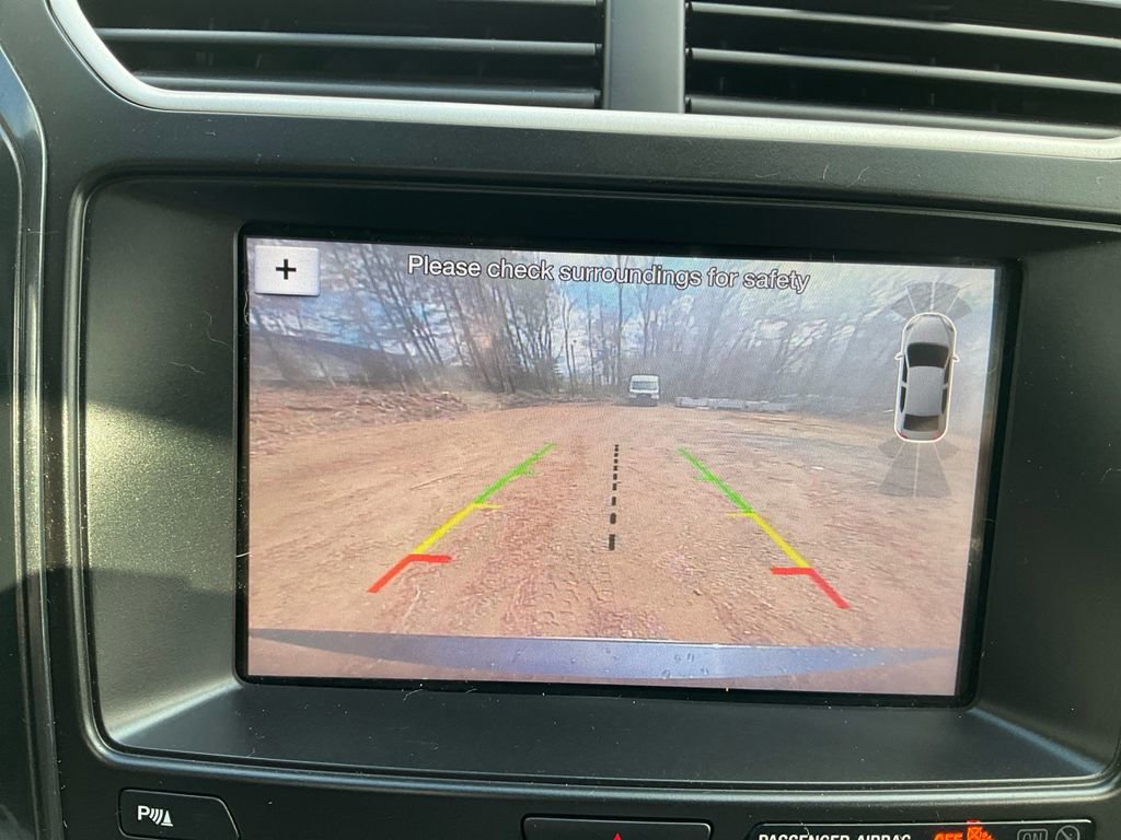 Certified 2017 Ford Explorer XLT w/ Equipment Group 202A image 24