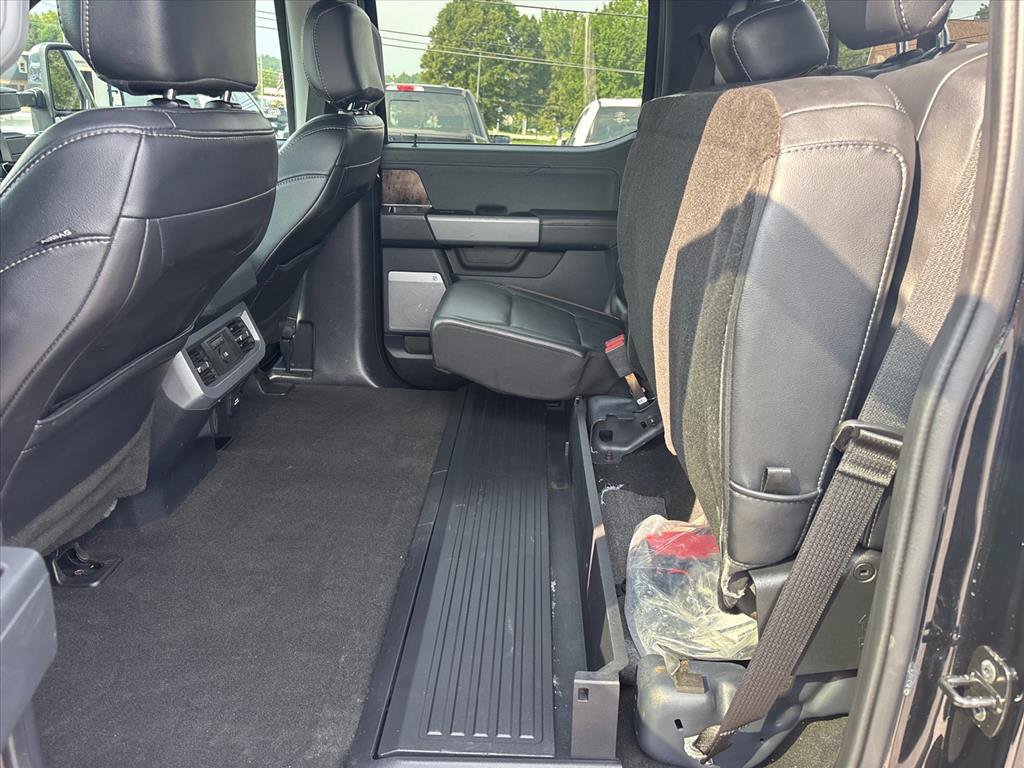 Certified 2024 Ford F250 Lariat w/ Lariat Ultimate Package AWD/4WD image 19