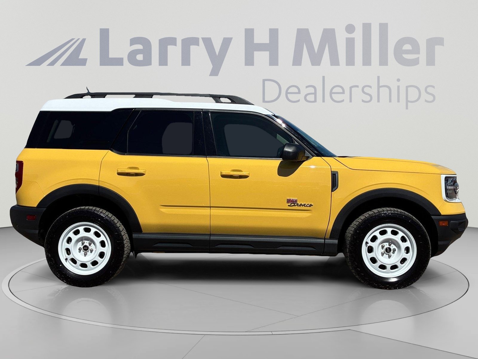 Certified 2023 Ford Bronco Sport Heritage Limited AWD/4WD image 6