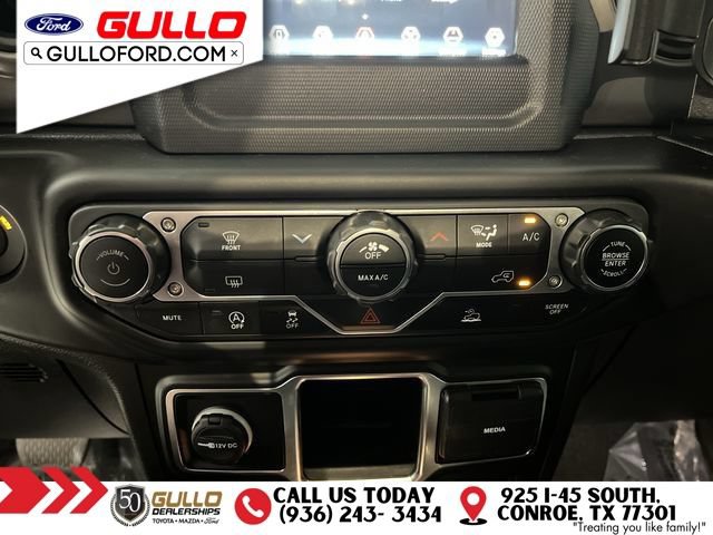 Used 2023 Jeep Wrangler Sport AWD/4WD image 22