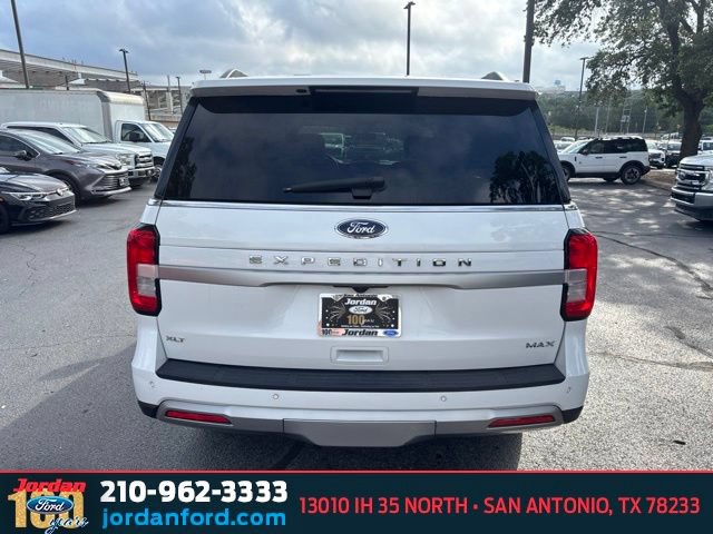 Certified 2024 Ford Expedition Max XLT RWD image 5