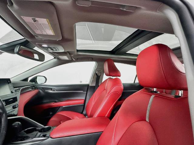 Used 2021 Toyota Camry XSE AWD/4WD image 14