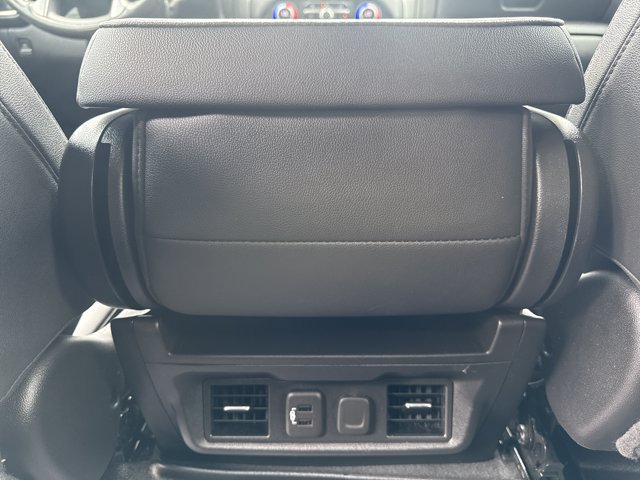 Used 2022 Chevrolet Silverado 2500 LTZ AWD/4WD image 22