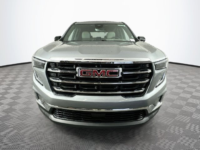 Used 2026 GMC Acadia Elevation w/ Elevation Premium Package FWD image 5