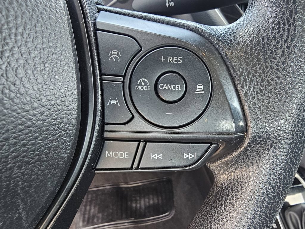 Used 2024 Toyota Corolla LE FWD image 24