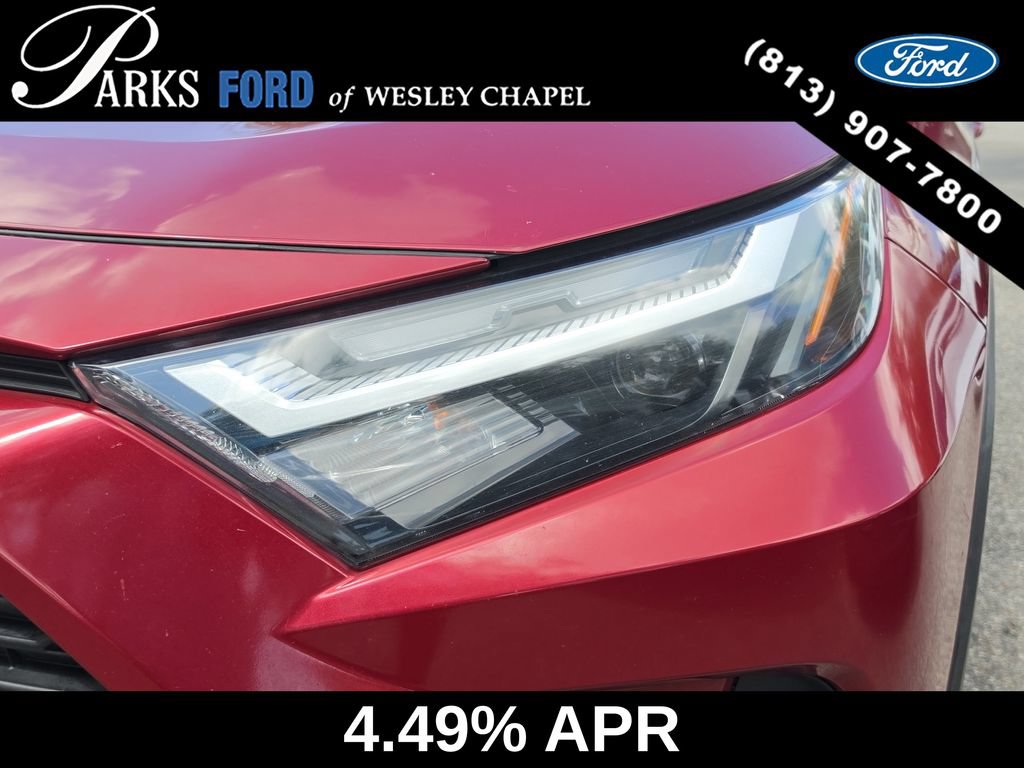 Used 2022 Toyota RAV4 XLE Premium AWD/4WD image 6
