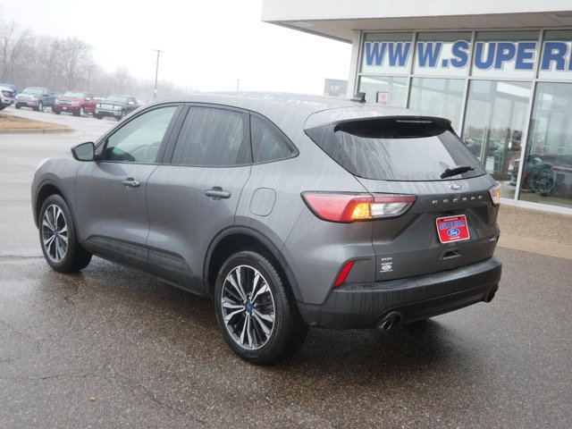 Certified 2022 Ford Escape SE w/ SE Sport Appearance Package image 5