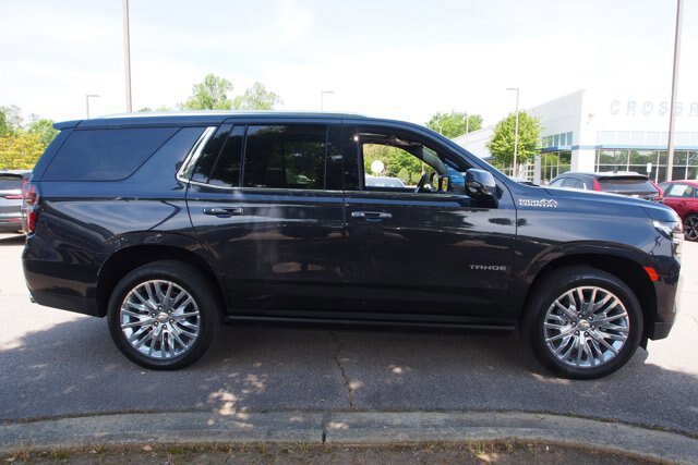 Used 2023 Chevrolet Tahoe High Country w/ Premium Package 2 AWD/4WD image 6