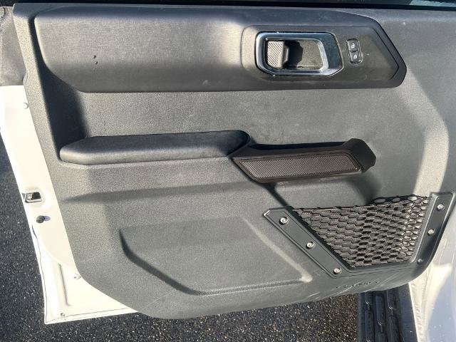 Certified 2025 Ford Bronco Outer Banks w/ Sasquatch Package AWD/4WD image 17