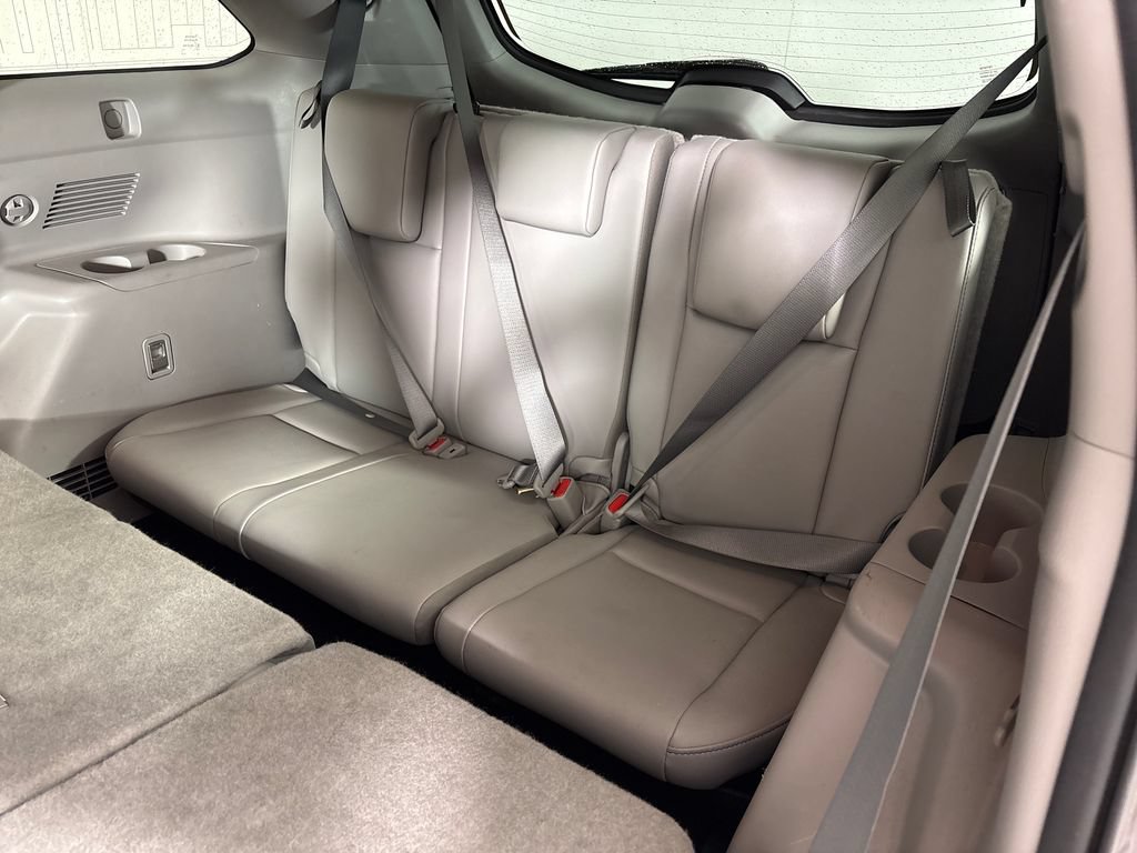 Used 2019 Toyota Highlander XLE FWD image 31