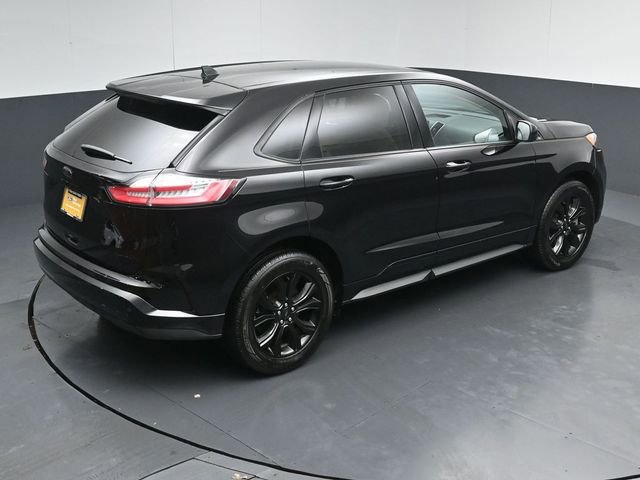 Certified 2024 Ford Edge SE w/ Black Appearance Package AWD/4WD image 50