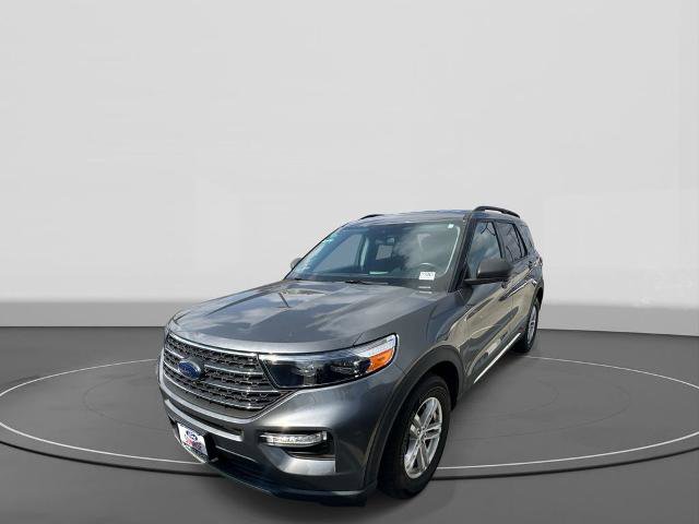 Certified 2023 Ford Explorer XLT w/ Equipment Group 202A RWD image 7