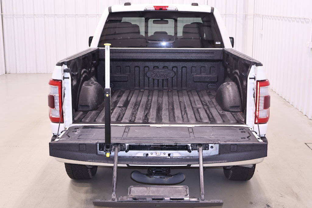Certified 2021 Ford F150 Lariat w/ FX4 Off-Road Package AWD/4WD image 40