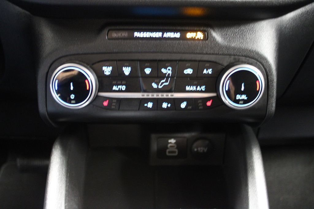 Certified 2024 Ford Escape Active w/ Cold Weather Package FWD image 30