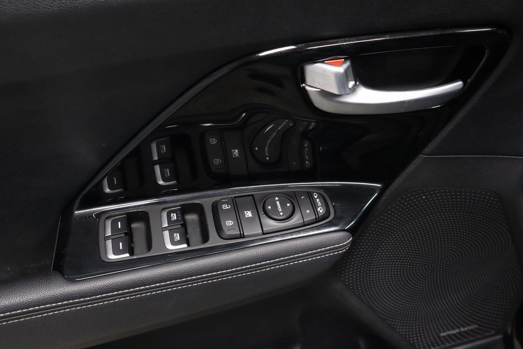 Used 2022 Kia Niro EX w/ Cold Weather Package image 24