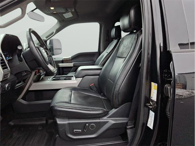 Certified 2019 Ford F250 Lariat w/ Lariat Value Package AWD/4WD image 8