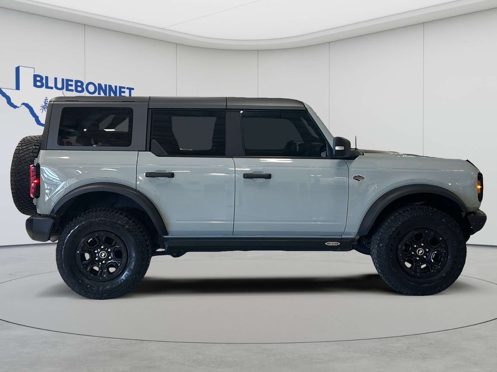 Certified 2022 Ford Bronco Wildtrak AWD/4WD image 4