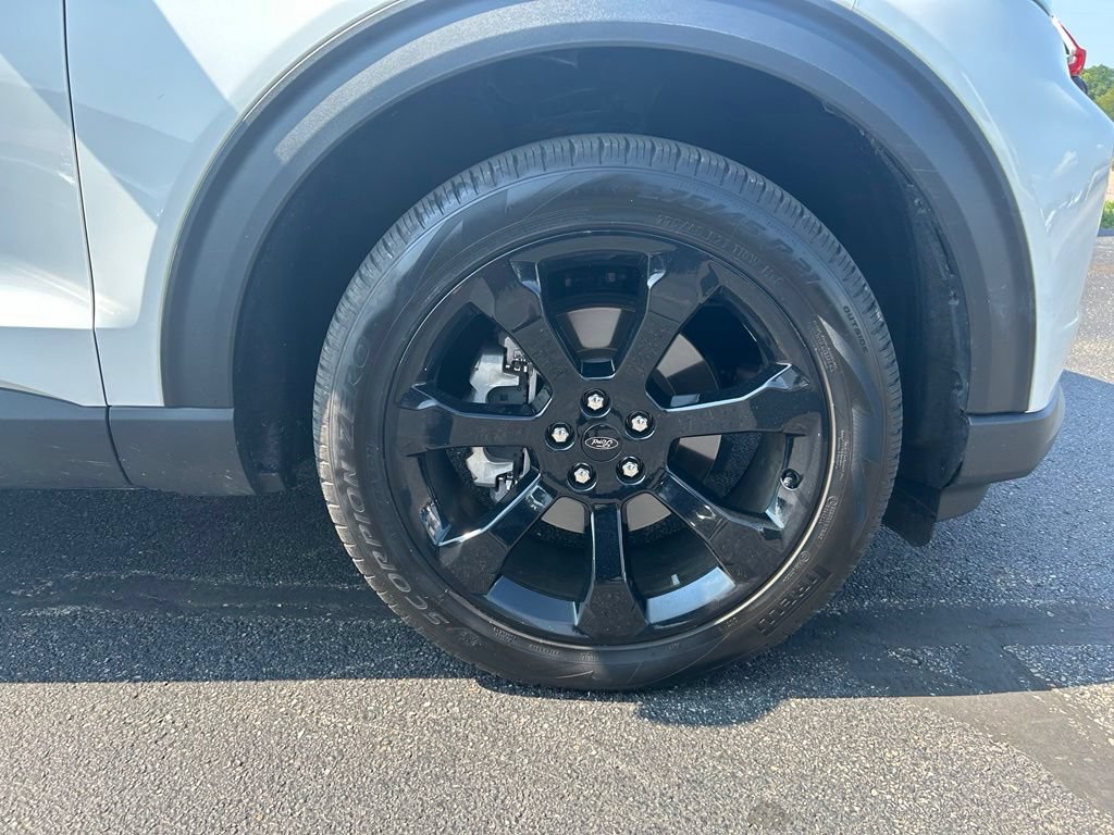 Certified 2022 Ford Explorer ST-Line w/ Class IV Trailer Tow Package AWD/4WD image 11