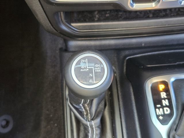 Used 2021 Jeep Wrangler Unlimited Sahara image 25