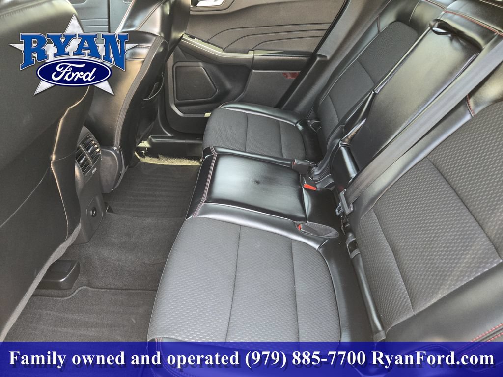Certified 2025 Ford Escape ST-Line FWD image 21