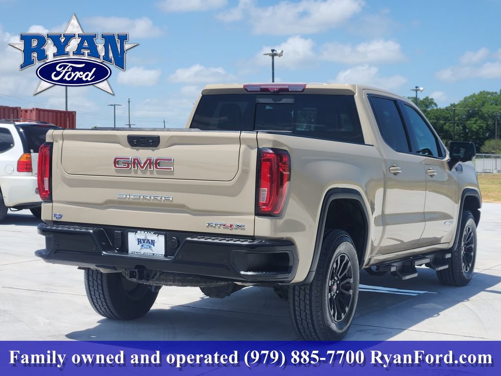 Used 2023 GMC Sierra 1500 AT4X AWD/4WD image 4