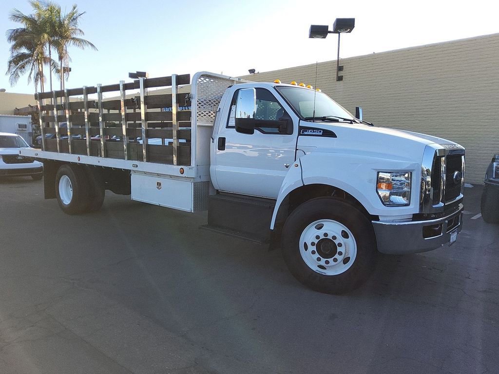 Certified 2023 Ford F650 Base image 3