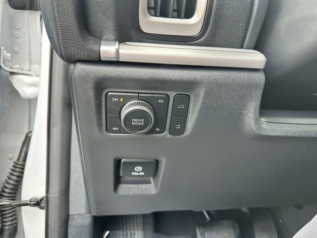 Certified 2025 Ford Expedition Max Active AWD/4WD image 29