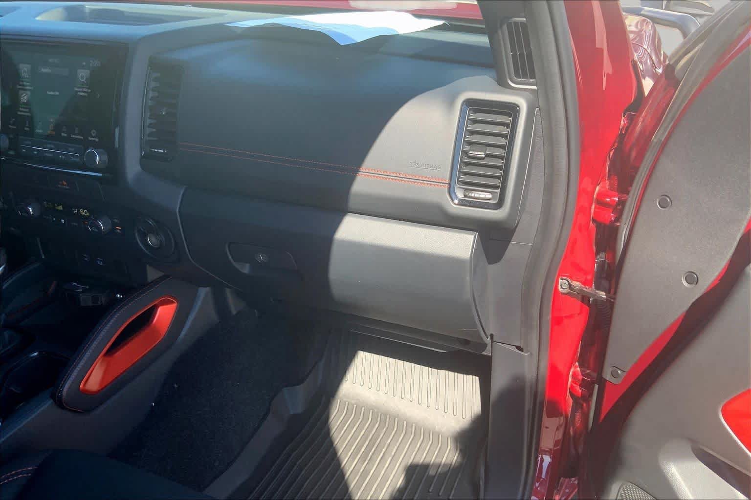 Used 2022 Nissan Frontier PRO-4X w/ Off-Road Protection Package AWD/4WD image 19