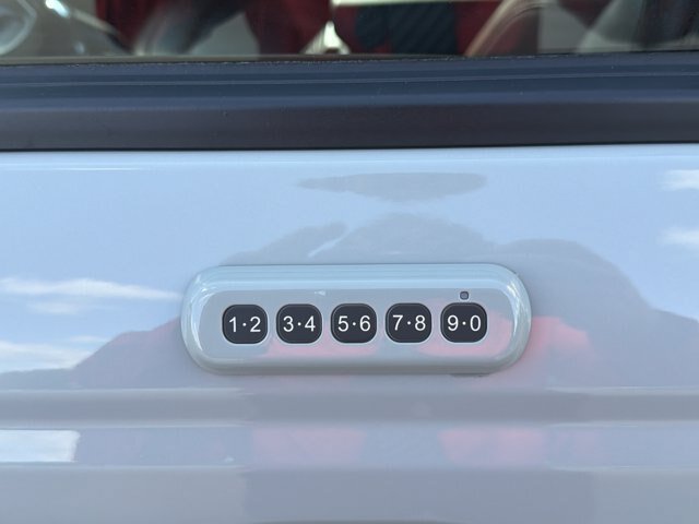 Certified 2023 Ford Bronco Outer Banks AWD/4WD image 9