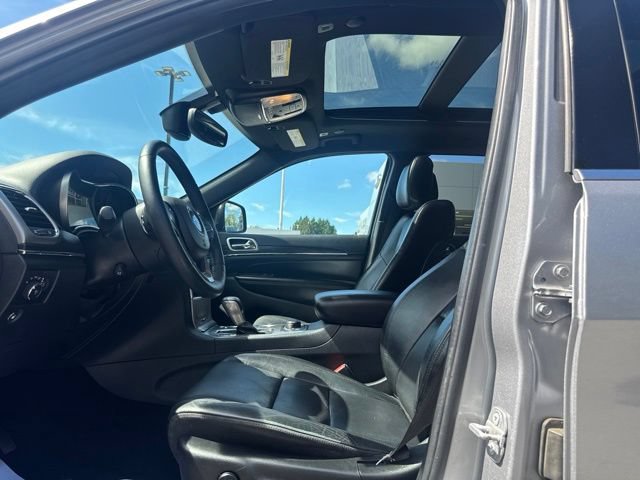 Used 2019 Jeep Grand Cherokee Limited w/ Luxury Group II AWD/4WD image 14