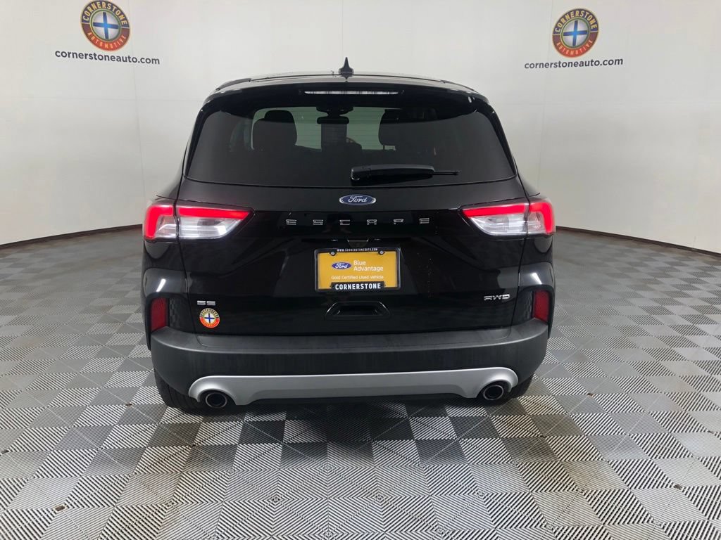 Certified 2022 Ford Escape SE w/ Cold Weather Package AWD/4WD image 17