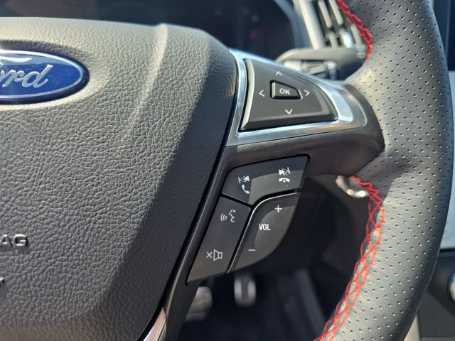 Certified 2024 Ford Edge ST-Line AWD/4WD image 19