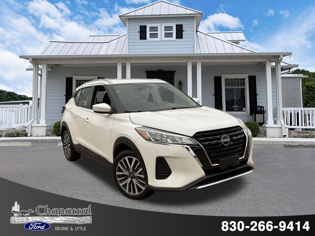 Used 2023 Nissan Kicks SV