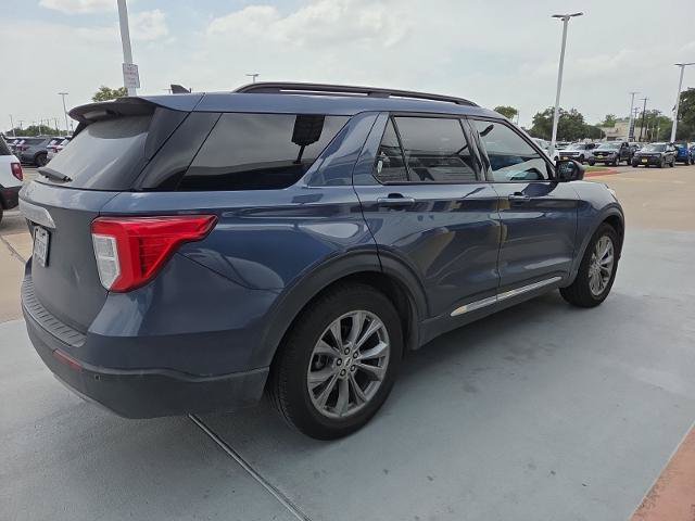 Certified 2021 Ford Explorer XLT w/ Equipment Group 202A RWD image 3