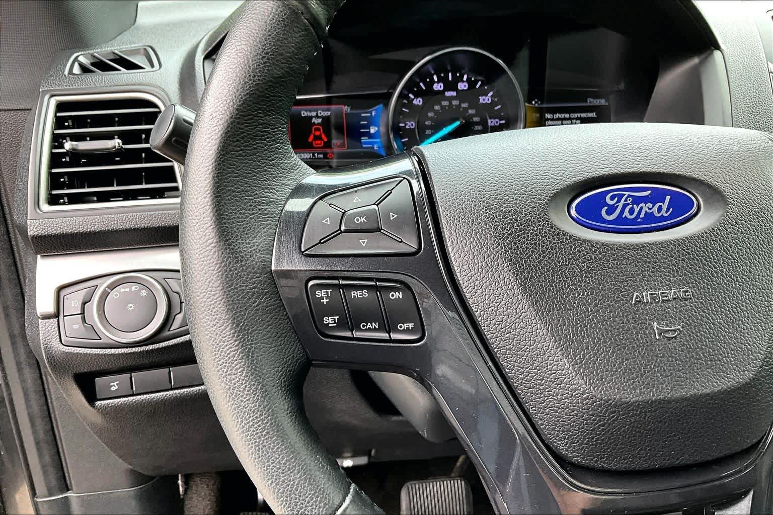 Certified 2018 Ford Explorer XLT w/ Equipment Group 202A AWD/4WD image 24