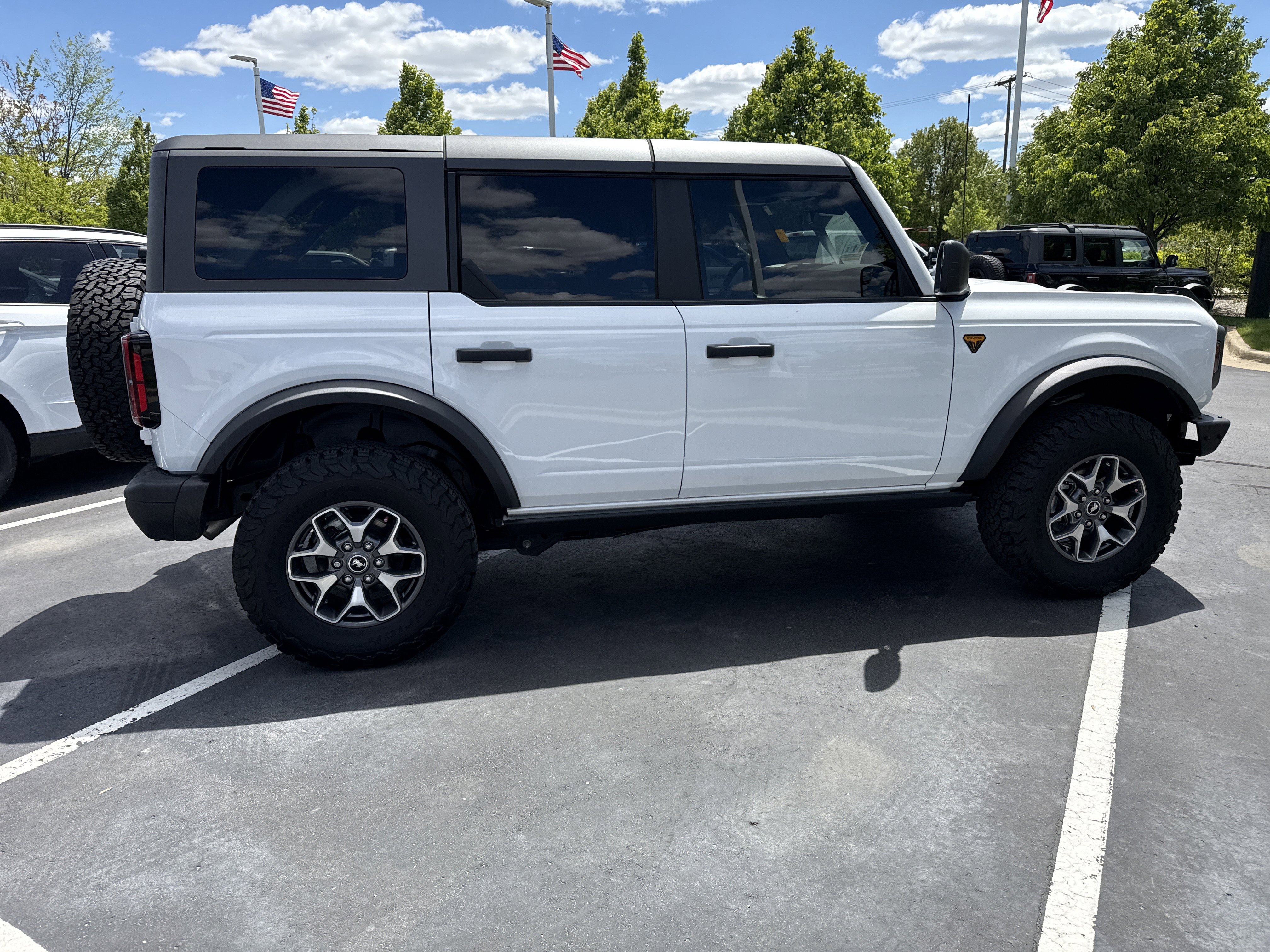 Certified 2024 Ford Bronco Badlands AWD/4WD image 6