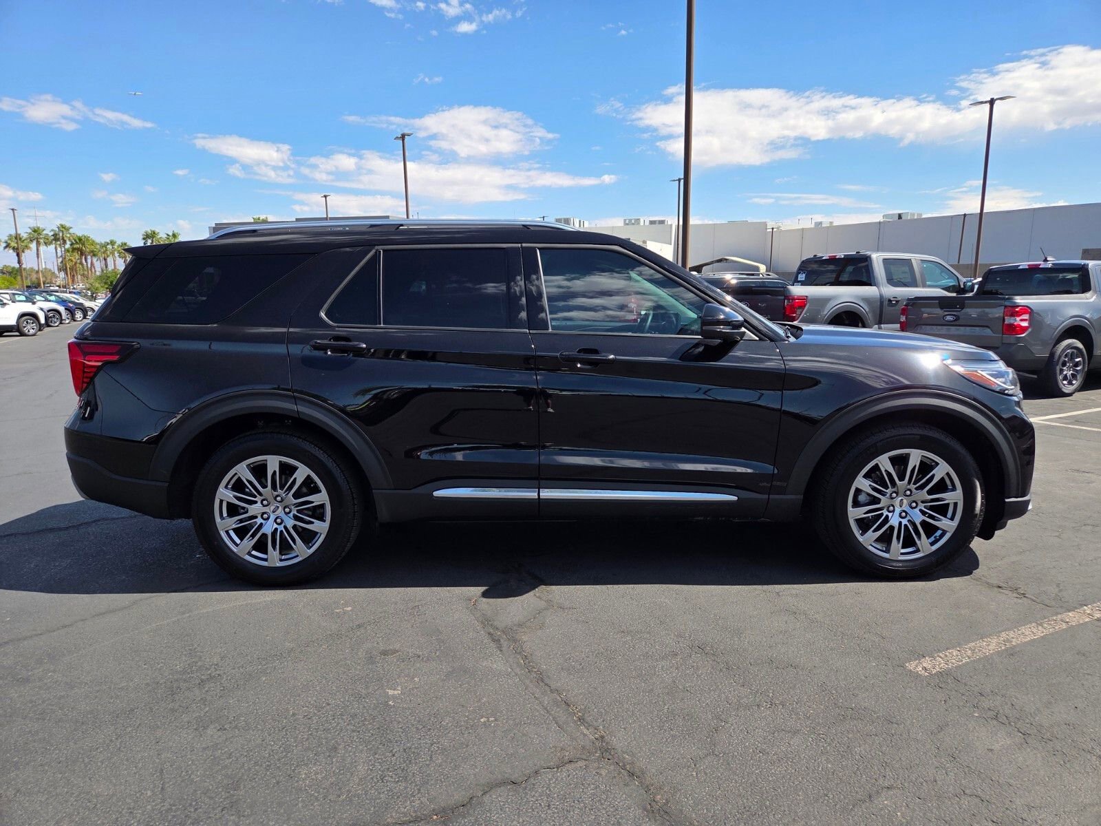 Certified 2026 Ford Explorer Platinum RWD image 7